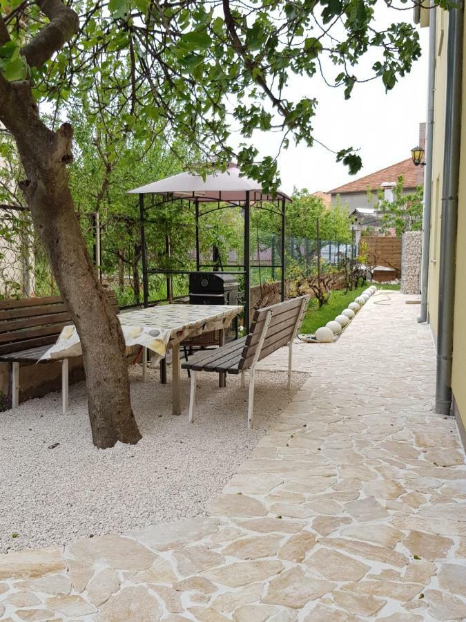 Pavlo Apartments Zadar Exterior photo